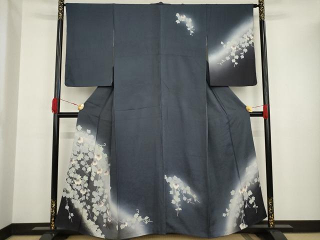 平和屋着物●訪問着　駒刺繍　葡萄蔦草文　暈し染　金彩　正絹　逸品　AAAT6715ck