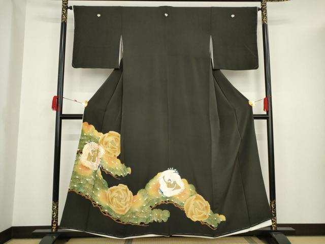 平和屋着物■豪華黒留袖　駒刺繍　双鶴松文　金彩　正絹　逸品　AAAT7659ma