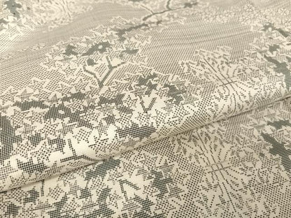 平和屋着物●本場大島紬 白大島 ９マルキ 樹林文 正絹 逸品 AAAT9517np