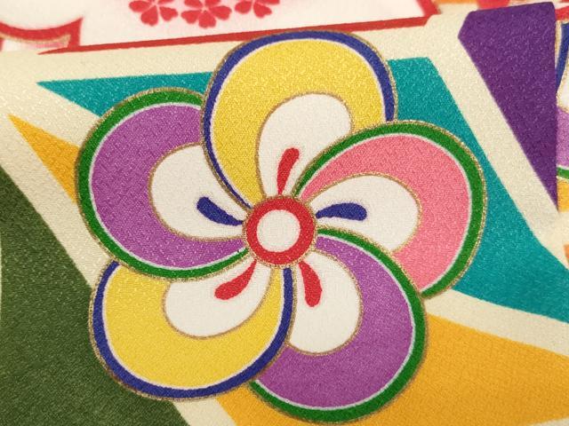 平和屋着物[]七五三　女の子　３歳　祝着　三つ身　長襦袢・被布セット　草花文　金彩　洗える着物　AAAT9980ja
