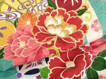 平和屋着物[]お宮参り　女の子　祝着　刺繍　檜扇花丸文　金糸　洗える着物　AAAT9984ja