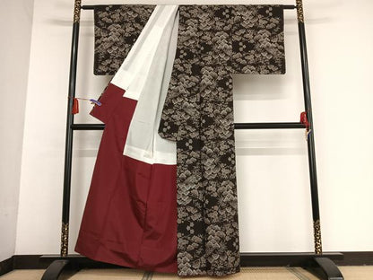 平和屋着物●本場大島紬 割込絣 松竹梅 正絹 逸品 未使用 AAAU0037np
