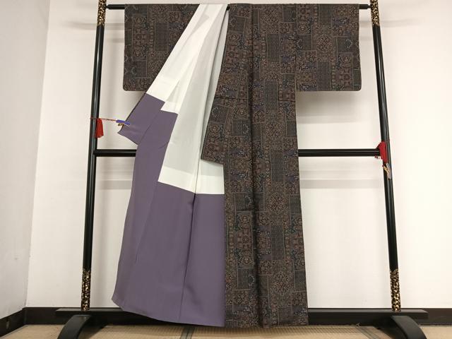 平和屋着物●本場大島紬　９マルキ　正倉院更紗花文　正絹　逸品　未使用　AAAU0039np