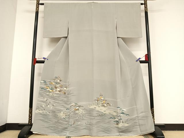 平和屋着物●創業460年・千總　色留袖　駒刺繍　風景梅松文　金糸　金彩　正絹　逸品　AAAU0070np