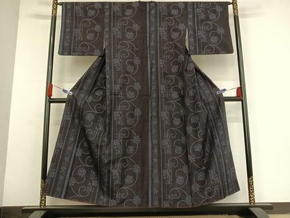 平和屋着物●結城紬　100亀甲　飛び亀甲　更紗花文　正絹　逸品　AAAU0088np