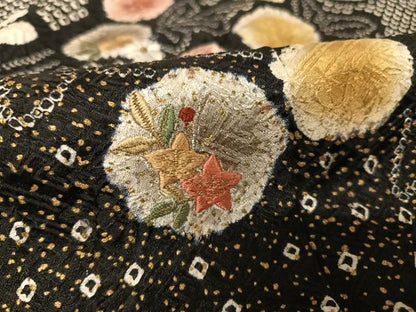 平和屋着物●訪問着 総絞り 刺繍 流水草花文 黒地 金彩 金銀糸 正絹 逸品 AAAU0134np
