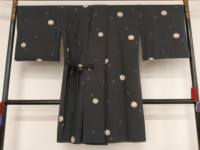 平和屋着物●極上　道中着　型染め　花鞠文　黒地　銀彩　正絹　逸品　AAAU0223np