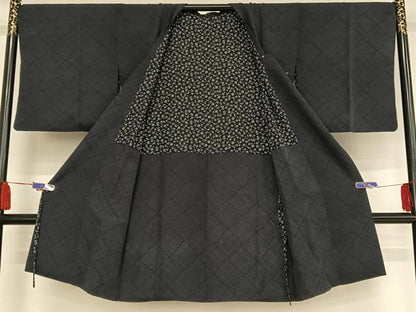 平和屋着物∞道行コート　よろけ菱　ロング丈　正絹　逸品　AABH4564ck