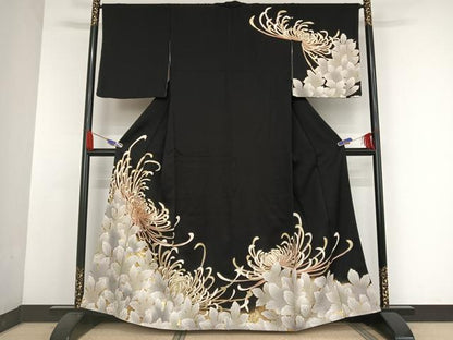 平和屋着物●訪問着　駒刺繍　糸菊　黒地　金糸　金彩　正絹　逸品　AAAU0245np