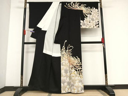平和屋着物●訪問着　駒刺繍　糸菊　黒地　金糸　金彩　正絹　逸品　AAAU0245np