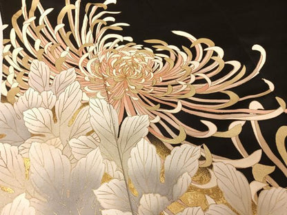 平和屋着物●訪問着　駒刺繍　糸菊　黒地　金糸　金彩　正絹　逸品　AAAU0245np