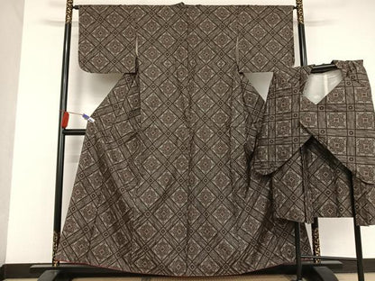 平和屋着物●本場大島紬　龍郷絣　アンサンブル　残布120cm付き　正絹　逸品　未使用　AAAU0375np