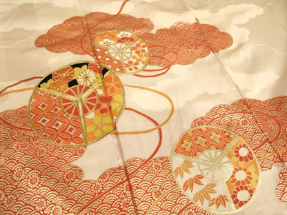 平和屋着物∵女の子　十三参り　子供　祝着・袋帯セット　駒刺繍　雲重ね扇花文　金彩　逸品　AAAU5288ja