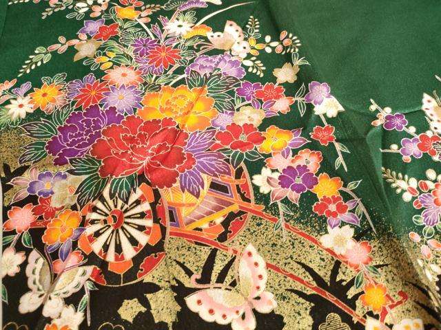 平和屋着物[]七五三　女の子　７歳　祝着　四つ身　花車舞蝶文　金銀彩　金通し地　洗える着物　AAAU5414ja