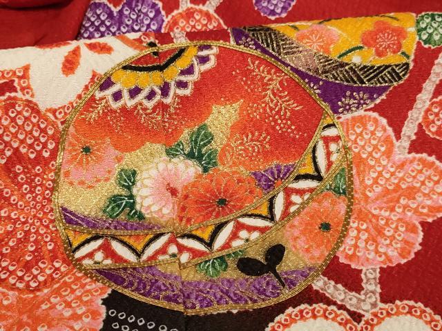 平和屋着物[]七五三　女の子　３歳　祝着　三つ身　長襦袢・被布・小物セット　駒刺繍　鈴花文　暈し染め　金彩　AAAU5433ja