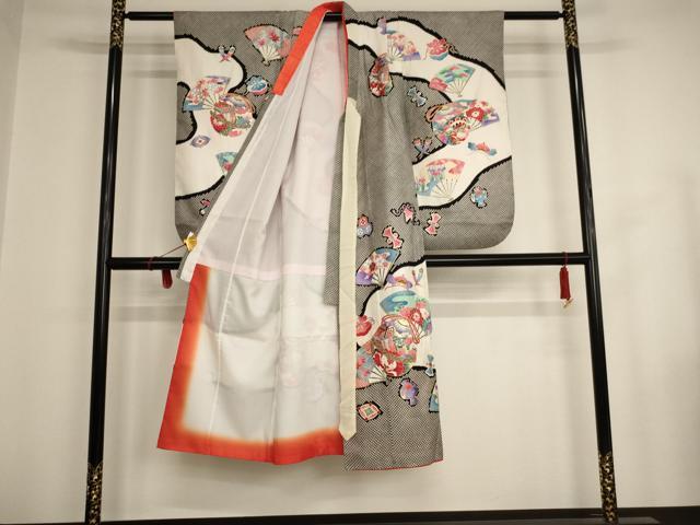 平和屋着物[]七五三　女の子　７歳　祝着　四つ身　扇面鈴花文　黒地　金彩　正絹　逸品　AAAU5520ja