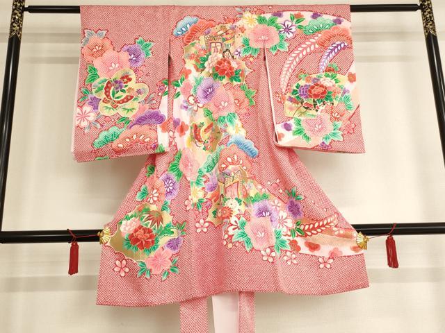 平和屋着物[]お宮参り　女の子　祝着　産着　初着　のしめ　御所車花文　金彩　洗える着物　AAAU5573ja
