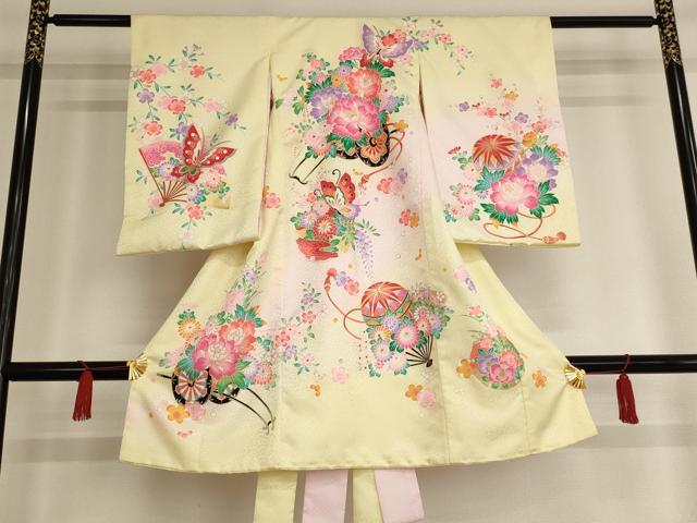 平和屋着物[]お宮参り　女の子　祝着　産着　初着　のしめ　花車舞蝶文　暈し染め　金彩　AAAU5596ja