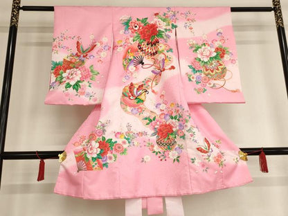 平和屋着物[]お宮参り　女の子　祝着　産着　初着　のしめ　花手毬文　暈し染め　金彩　AAAU5597ja