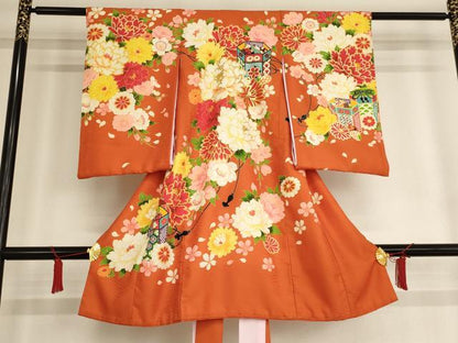平和屋着物[]お宮参り　女の子　祝着　産着　初着　のしめ　貝桶花文　金彩　洗える着物　AAAU5599ja