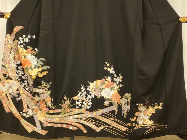 着物 豪華黒留袖 花柄　扇子柄 和柄 正絹 身丈約150 小さめ 着物 豪華黒留袖 花柄 扇子柄 和柄 むく 正絹 身丈約150 小さめ