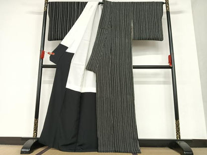 平和屋着物●上質な小紋　縞　黒地　正絹　逸品　AAAU8043zg