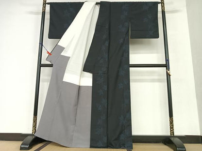 平和屋着物●上質な紬 蔦の葉文 黒地 正絹 逸品 AAAU8213zg