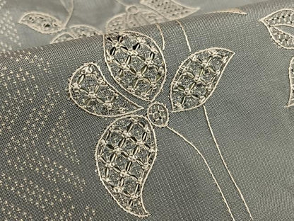平和屋着物●本場大島紬 中国三大刺繍 汕頭刺繍 スワトウ刺繍 舞花文 ますいわ屋扱い 正絹 逸品 AAAU8233zg