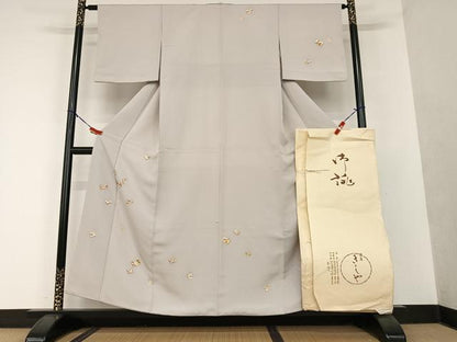 平和屋着物●銀座きしや　訪問着　駒刺繍　花冊子文　金彩　たとう紙付き　正絹　逸品　AAAU8236zg