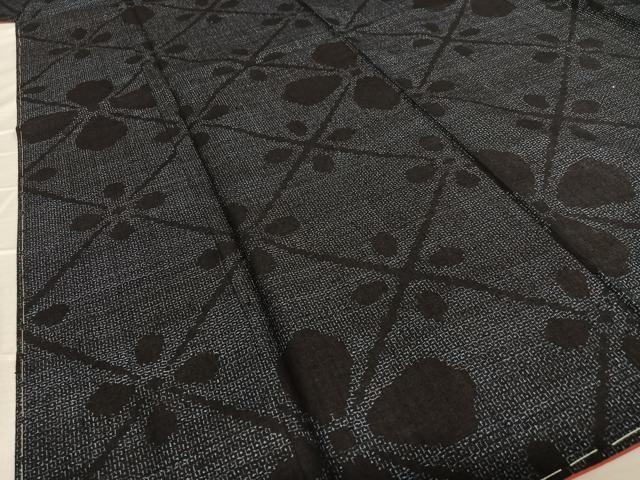 平和屋着物●本場結城紬 重要無形文化財 80亀甲 舞花文 正絹 逸品 未使用 AAAU8254zg