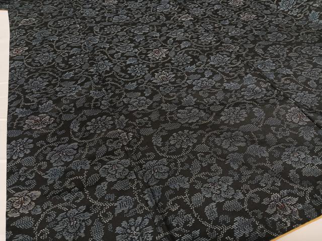 平和屋着物●本場大島紬 花唐草文 黒地 やまと誂製 正絹 逸品 AAAU8262zg