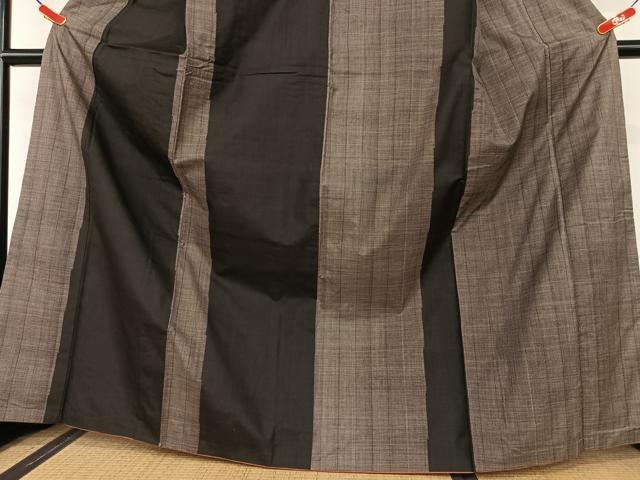 平和屋着物●本場大島紬　泥染め　片身替わり　正絹　逸品　AAAU8388zg