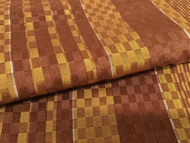 平和屋着物●山下八百子　本場黄八丈　市松綾織　縞　正絹　逸品　AAAU8394zg