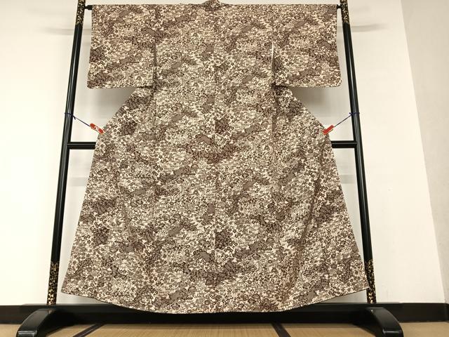 平和屋着物●上質な小紋　紬地　型染め　松竹梅　正絹　逸品　AAAU8479zg