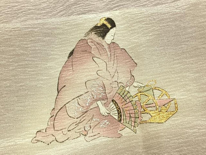 平和屋着物▽友禅師・京の名工・伝統工芸士・樽本伊勢蔵　色無地　単衣　人物文　暁鼠色　やまと誂製　正絹　逸品　AAAU8712fy