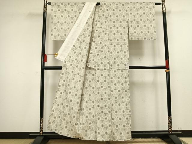 平和屋着物▽本真綿結城紬 単衣 亀甲文 反端付き 正絹 逸品 AAAV2639fy
