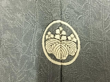 平和屋着物▽上質な色無地　単衣　蔦の葉地紋　豆がら茶色　正絹　逸品　未使用　AAAV2689fy