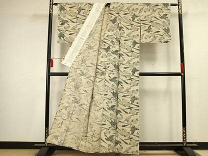 平和屋着物▽上質な紬 単衣 型染め 草木染 花鳥文 反端付き 正絹 逸品 AAAV2734fy