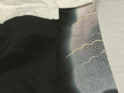 平和屋着物■豪華黒留袖　駒刺繍　流水松文　暈し染め　金彩　正絹　逸品　AAAV5094mf