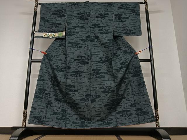 平和屋着物●結城紬 80亀甲 エ霞笹文 証紙付き 正絹 逸品 未使用 AAAV7164zg