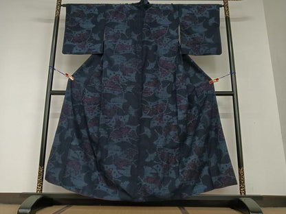 平和屋着物●本場結城紬 重要無形文化財 80亀甲 草花文 正絹 逸品 AAAV7171zg
