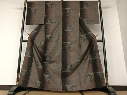 平和屋着物●本場大島紬 泥染め 9マルキ 飛鳥文 正絹 逸品 AAAV7193zg