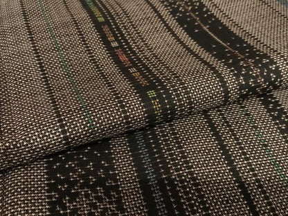 平和屋着物●本場大島紬　泥染め　7マルキ　変わり縞　正絹　逸品　AAAV7248zg