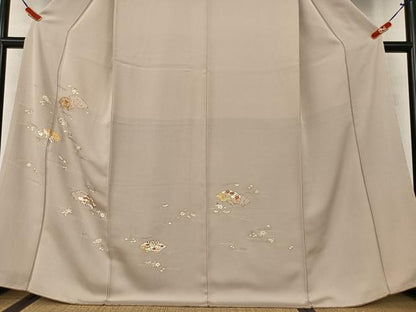 平和屋着物●銀座きしや　訪問着　駒刺繍　地紙重ね花文　金彩　正絹　逸品　AAAV7355zg