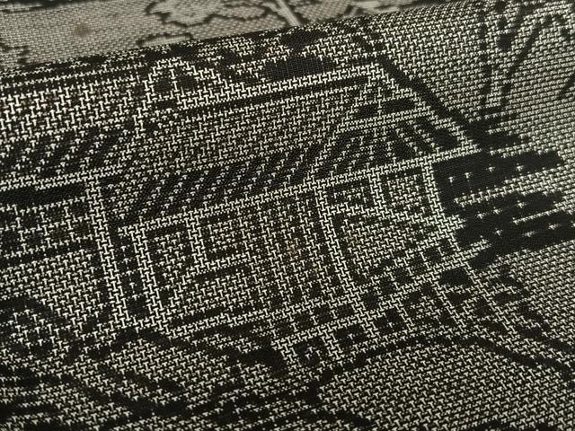 平和屋着物●本場大島紬　9マルキ　風景草花文　正絹　逸品　AAAV7365zg