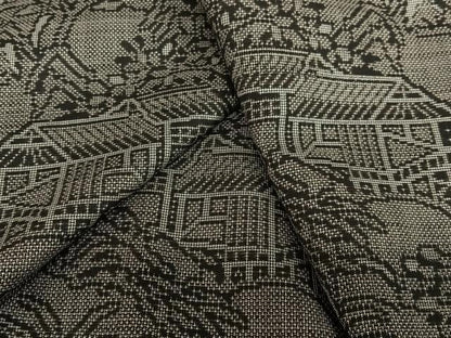 平和屋着物●本場大島紬　9マルキ　風景草花文　正絹　逸品　AAAV7365zg