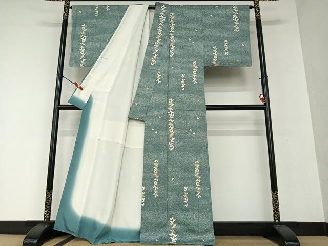 平和屋着物●上質な小紋 舞蝶文 金彩 正絹 逸品 未使用 AAAV7409zg