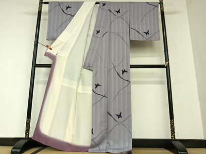 平和屋着物●上質な小紋　舞蝶シルエット　金彩　正絹　逸品　未使用　AAAV7420zg