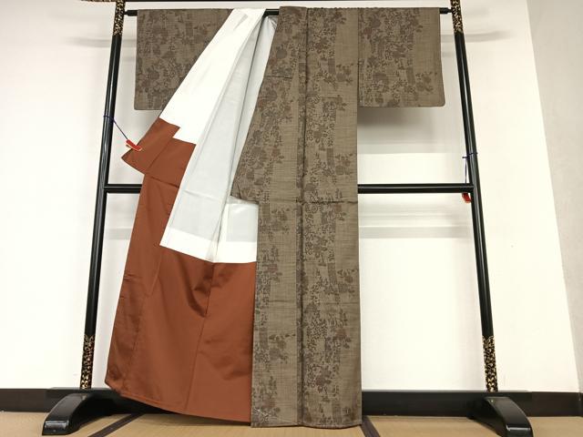 平和屋着物●上質な紬　花唐草間道　正絹　逸品　AAAV7486zg