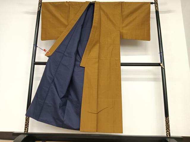 平和屋着物●男性　黄八丈　紬　格子　正絹　逸品　AAAV7491zg